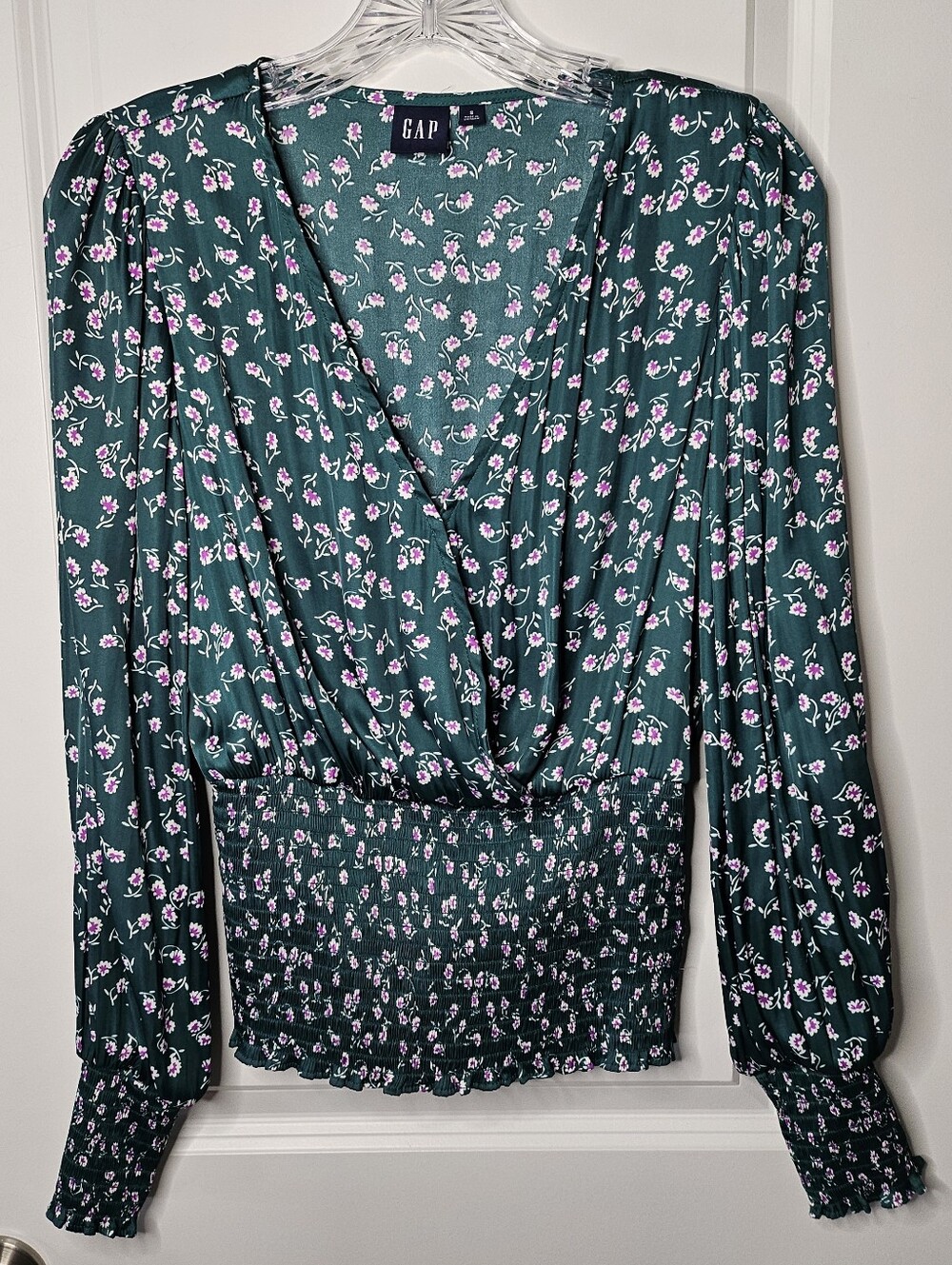 GAP Green Floral Smocked Wrap Blouse Small Cottagecore Boho Puff Sleeve Top - Picture 4 of 16